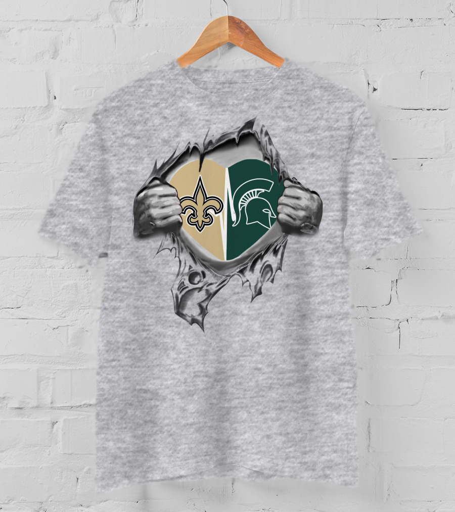 Saints Fleur-de-Lis And Spartans Helmet Split Heart T-Shirt