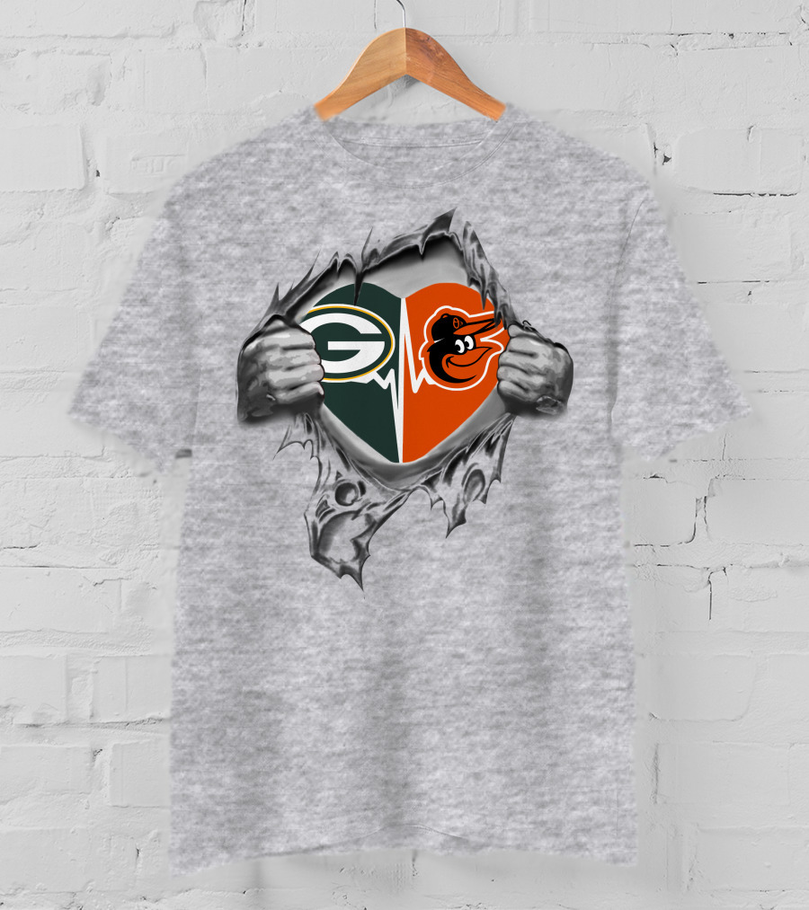 Green Bay Packers Baltimore Orioles Heartbeat Torn Fabric T-Shirt