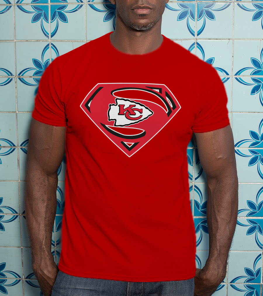 Kansas City Chiefs Superman Logo Badge T-Shirt