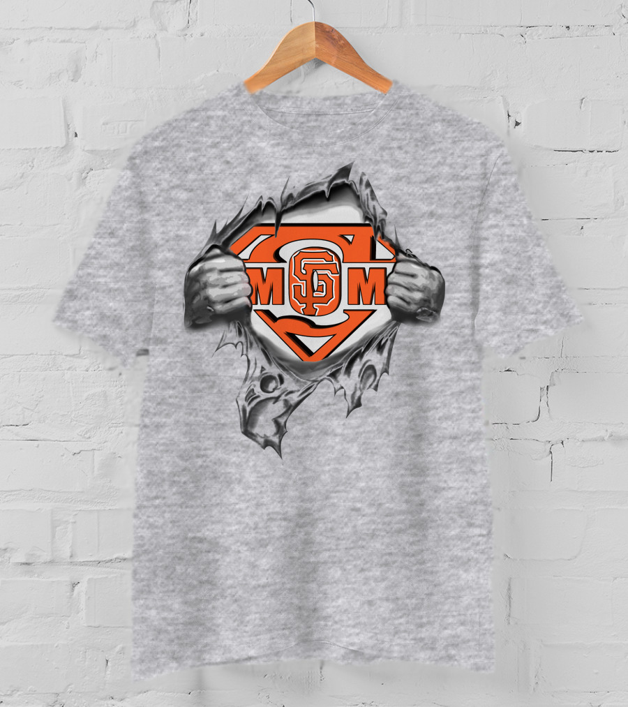 SF Giants Superman Logo Inside Ripped Chest T-Shirt