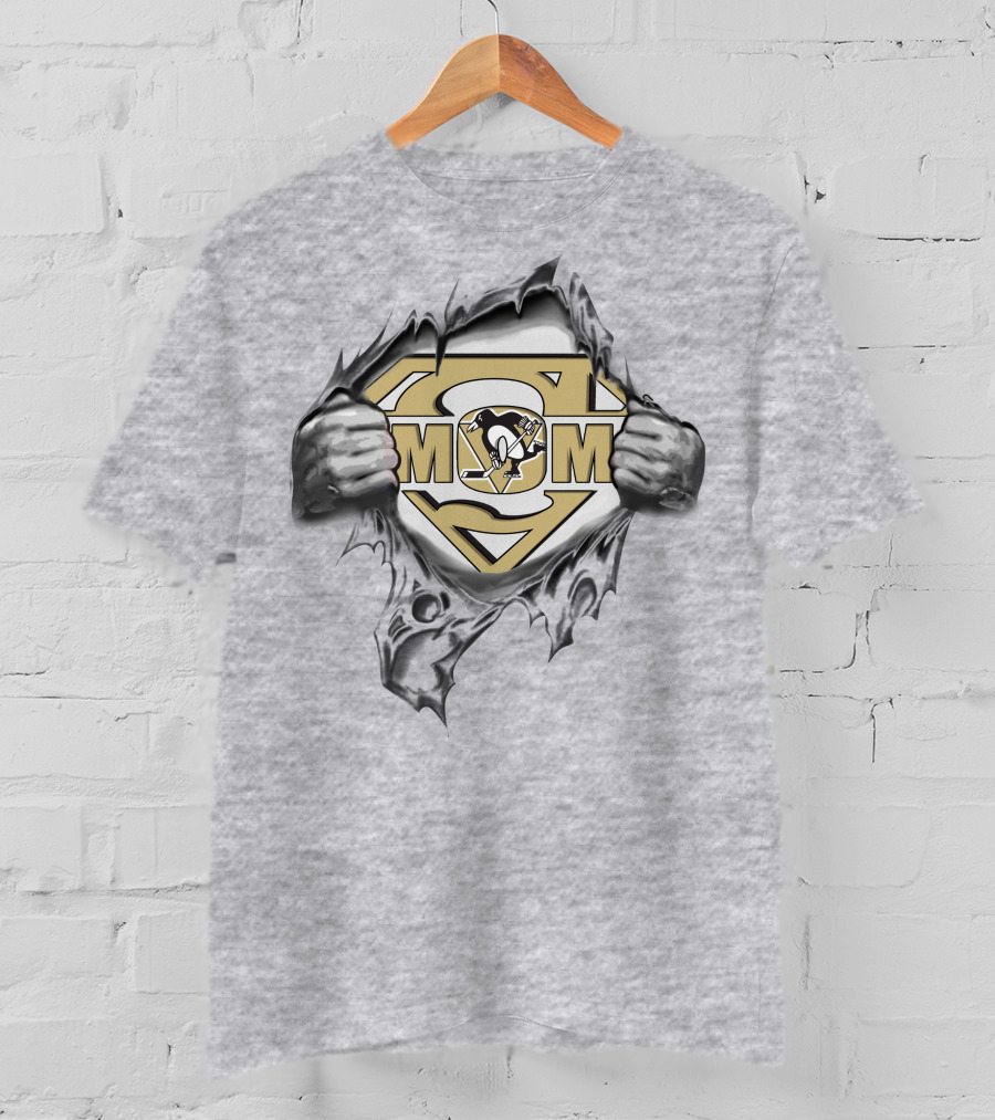 Super Mom Penguins T-Shirt