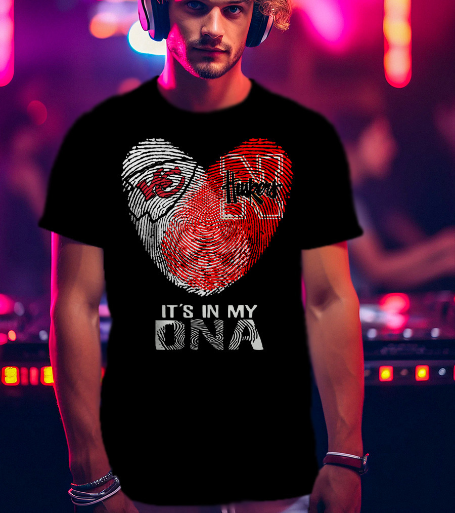 Chiefs Huskers It's In My Dna Fingerprint Heart T-Shirt