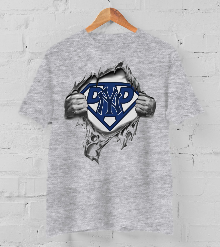 Yankees Super Dad NY Logo Emblem Torn Effect T-Shirt