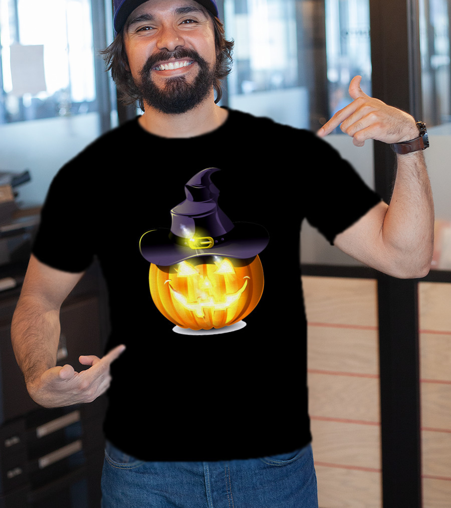 Halloween Pumpkin With Witch Hat And Glowing Smile T-Shirt