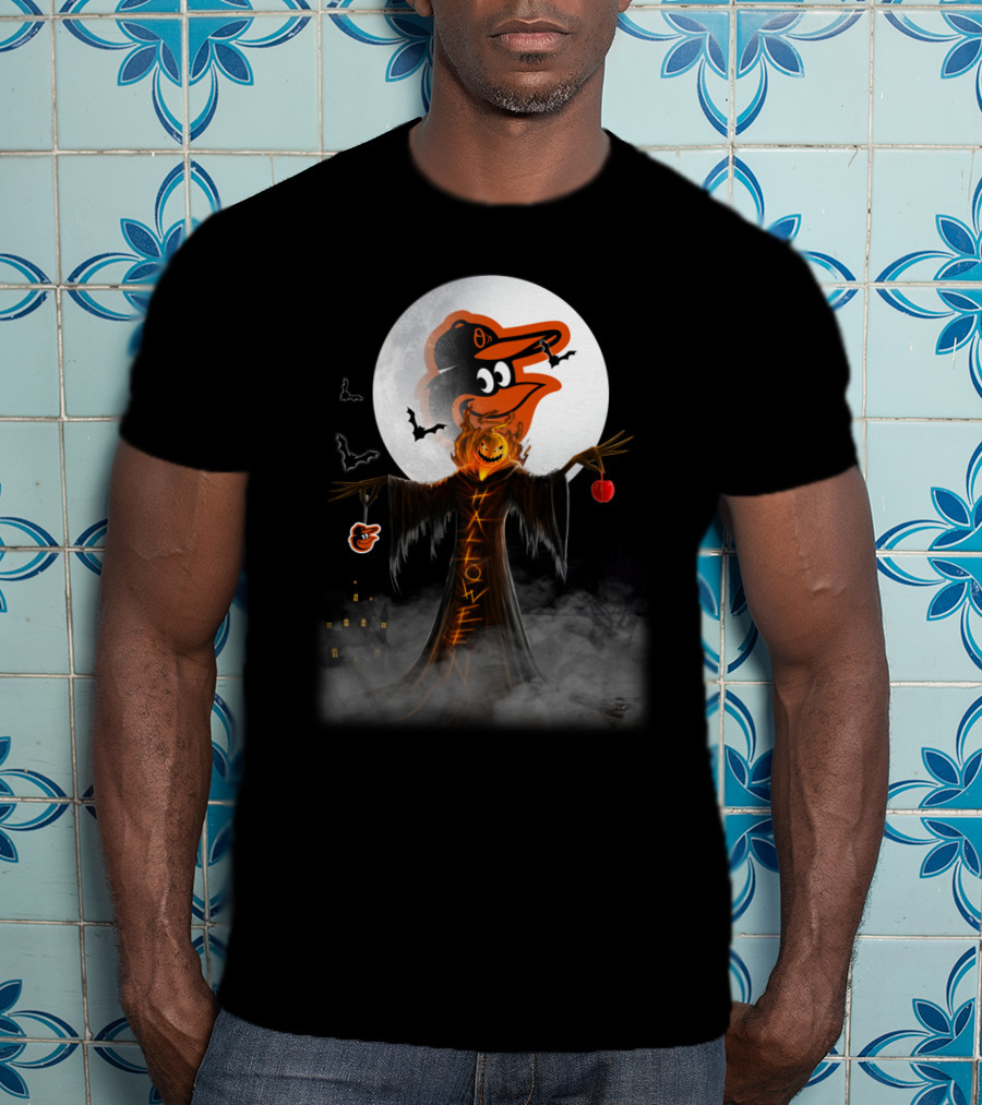 Halloween Baltimore Orioles Spooky Full Moon Scarecrow With Bats T-Shirt