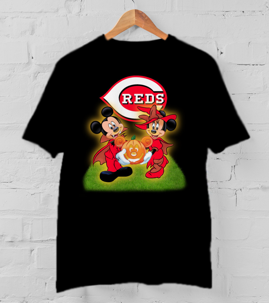 Cincinnati Reds Halloween Mickey Minnie Pumpkin T-Shirt
