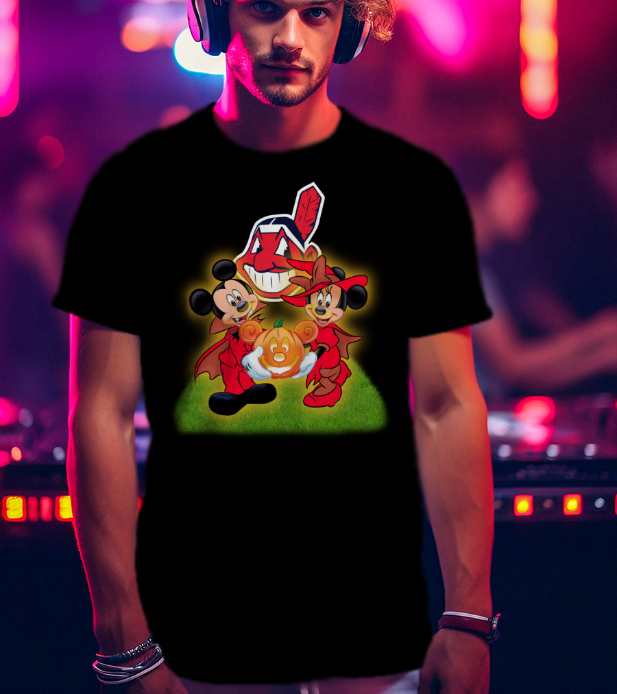 Mickey Minnie Halloween Cleveland Indians Pumpkin T-Shirt