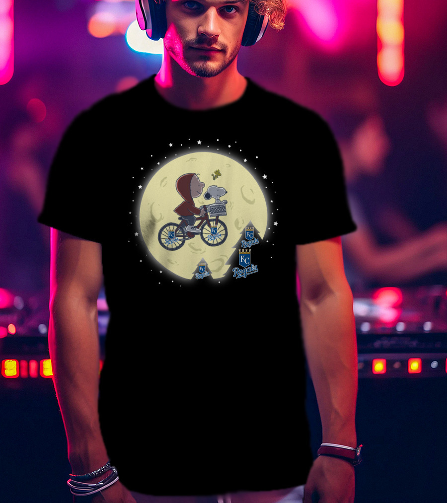 Kansas City Royals Halloween Moonlit Bicycle Ride With Snoopy And Woodstock T-Shirt