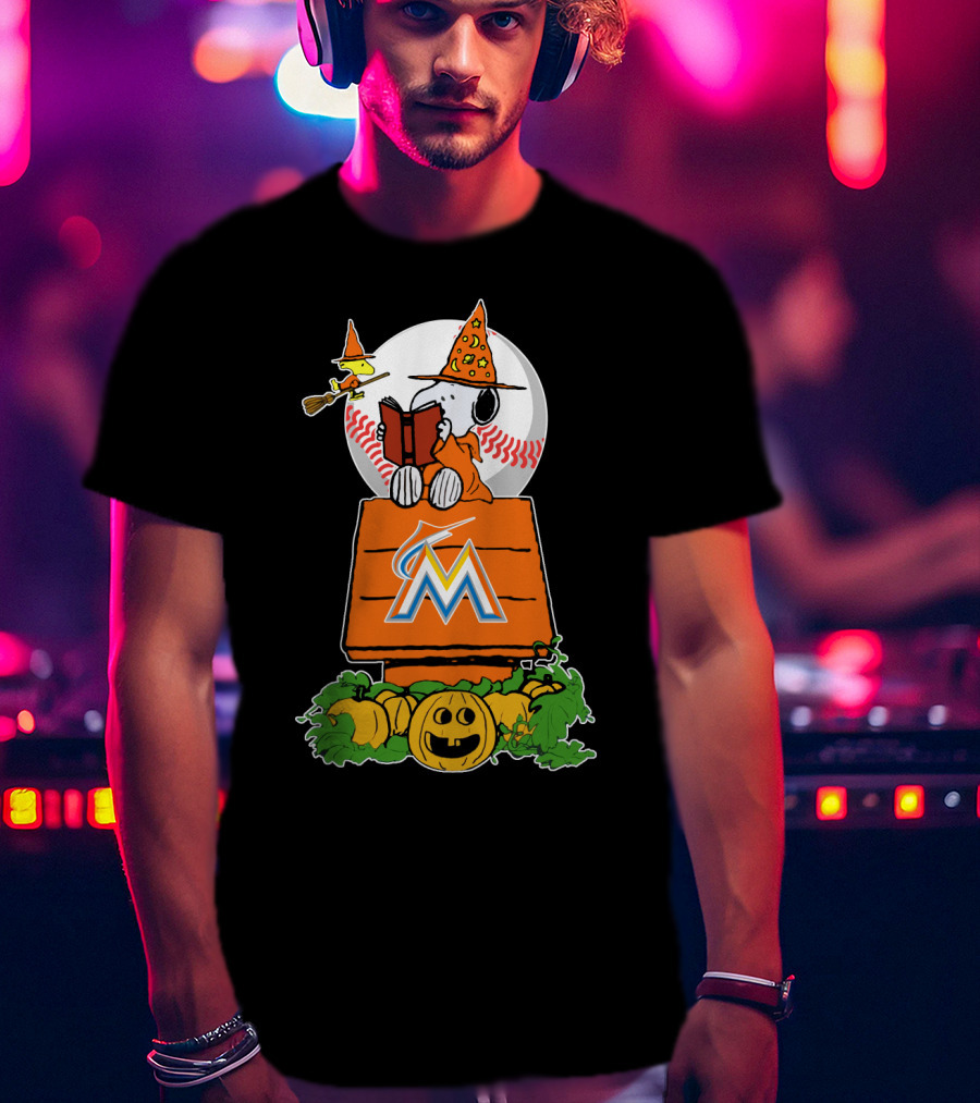 Miami Marlins Halloween Baseball Snoopy Pumpkin T-Shirt