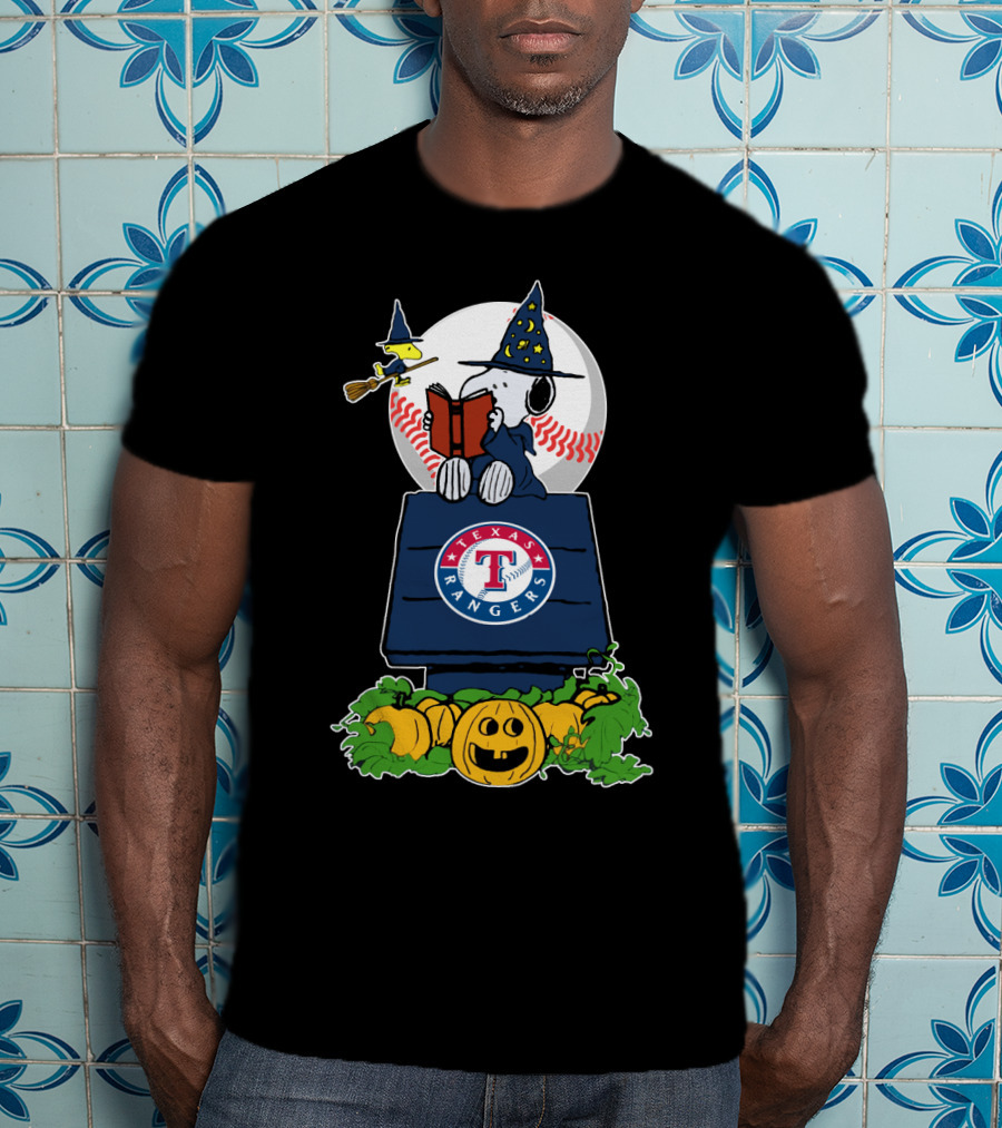 Texas Rangers Snoopy Halloween Pumpkins Magic Scene T-Shirt