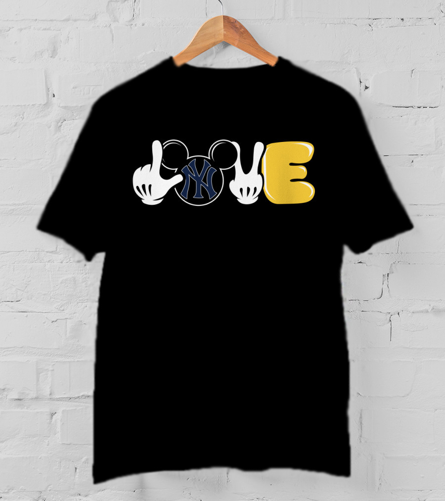 Love Yankees Mickey Mouse Mlb Hands T-Shirt