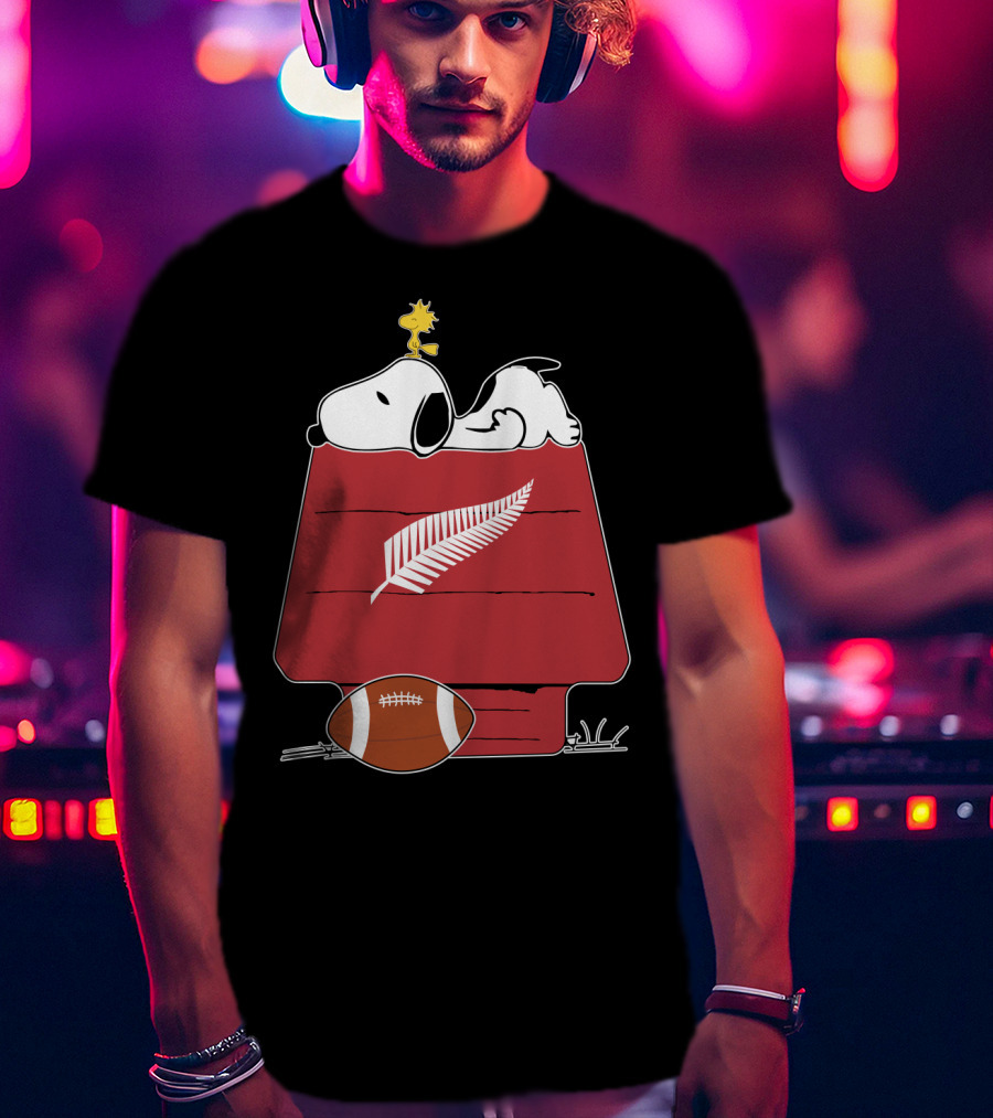 Snoopy Woodstock All Blacks Rugby Fern Football House T-Shirt