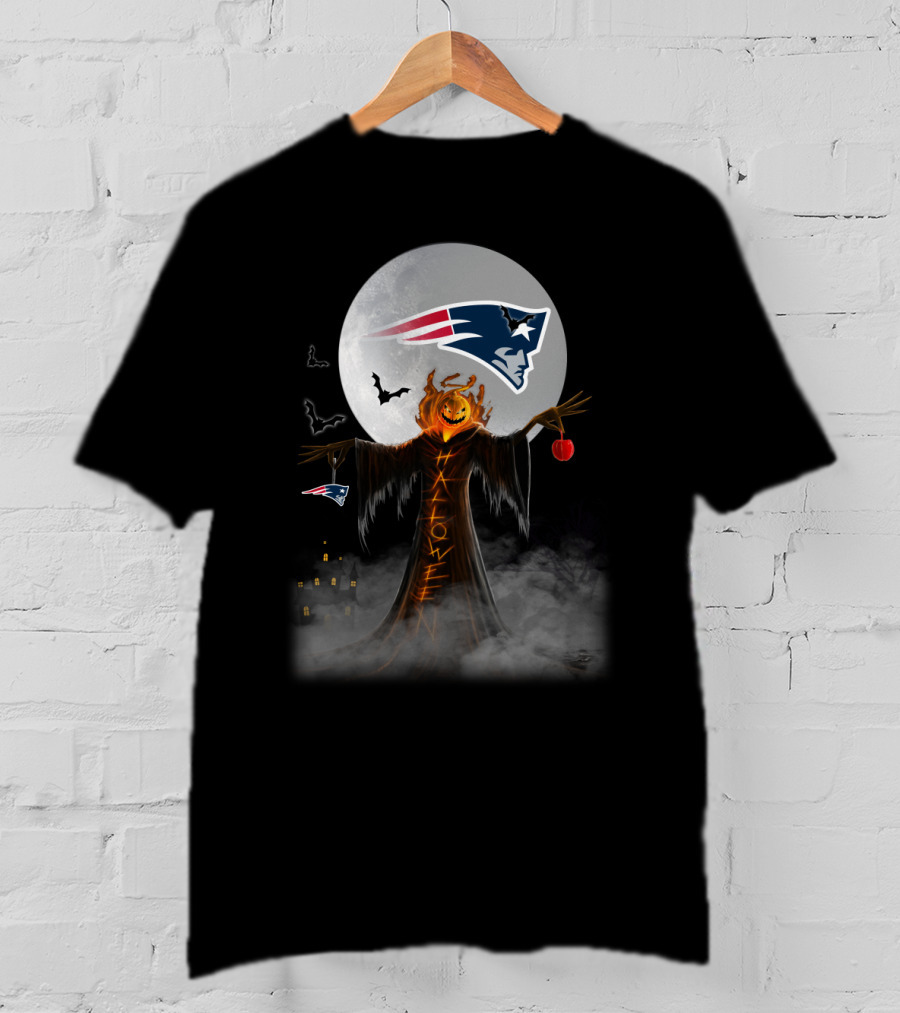 Halloween New England Patriots Pumpkin Moon Bats T-Shirt