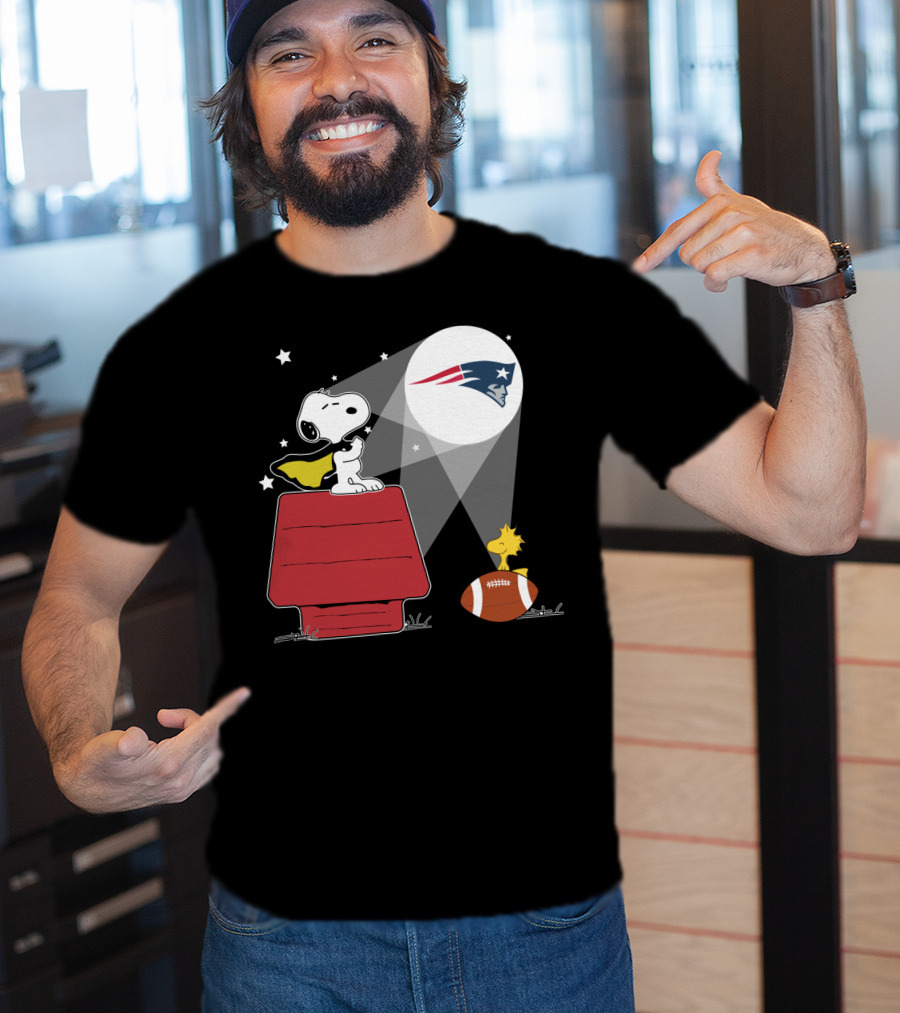Snoopy Woodstock Peanuts New England Patriots Spotlight T-Shirt
