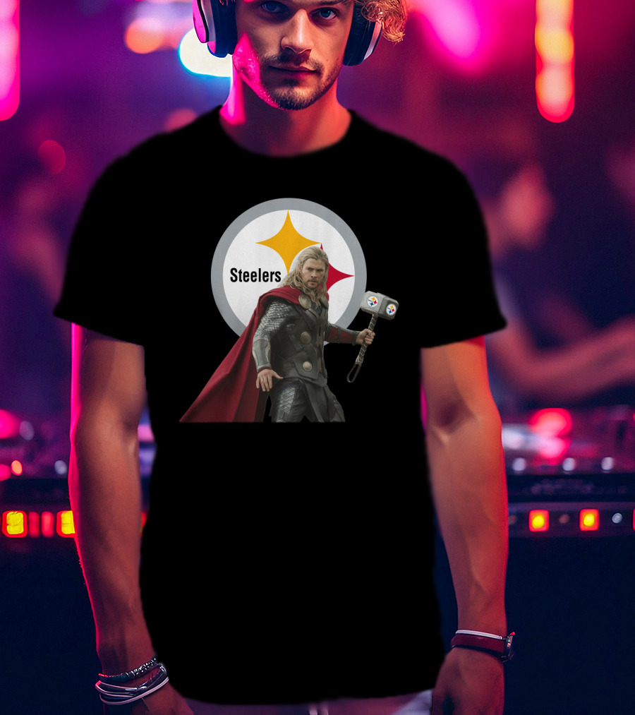 Steelers And Red Cape Hero With Hammer T-Shirt