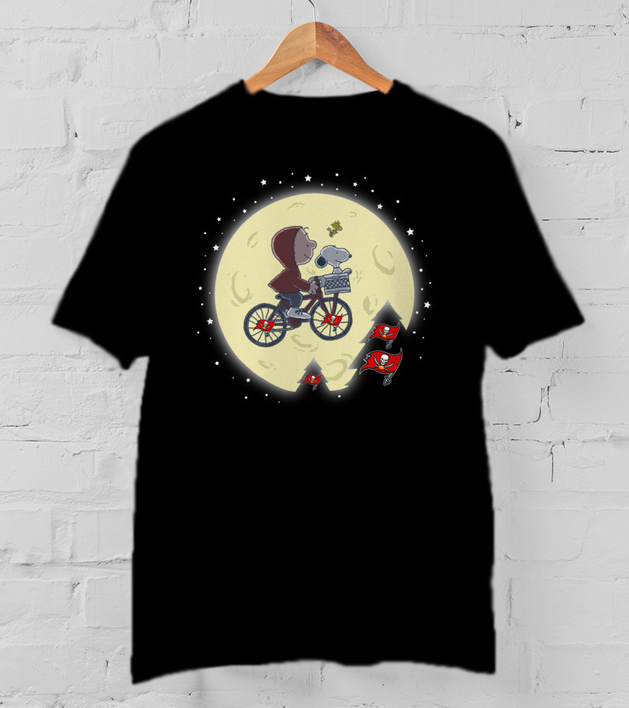 Halloween Tampa Bay Buccaneers Moon Ride Adventure T-Shirt