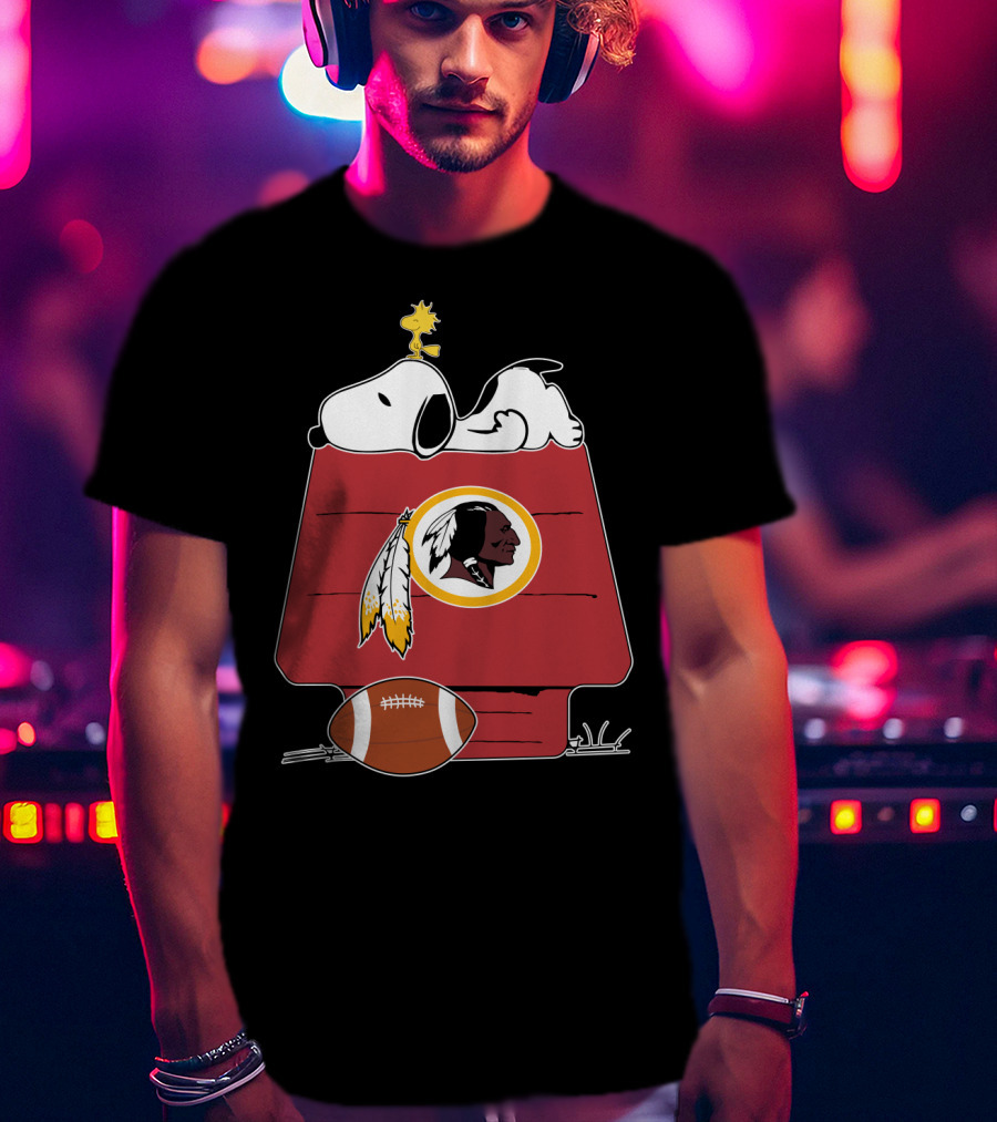 Snoopy And Woodstock With Washington Redskins Iconic Logo Football T-Shirt