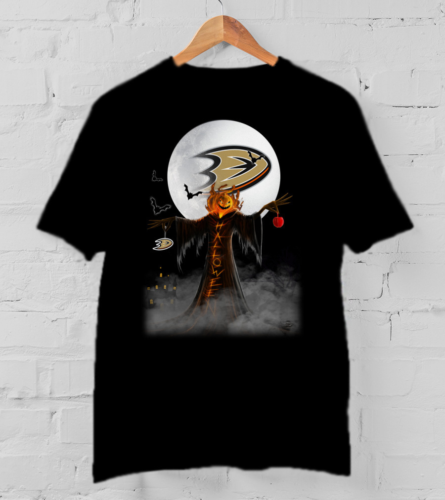 Anaheim Ducks Halloween Spooky Night With Pumpkin And Full Moon T-Shirt
