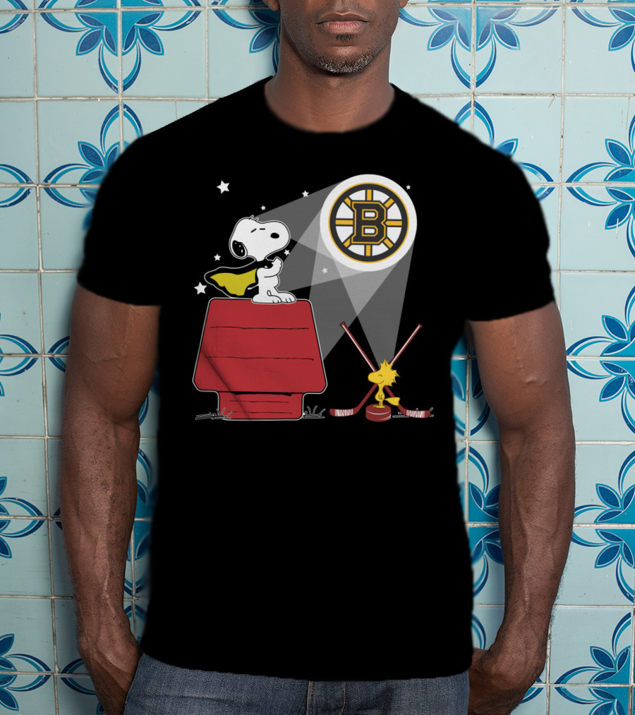 Boston Bruins Snoopy And Woodstock Lighthouse House T-Shirt