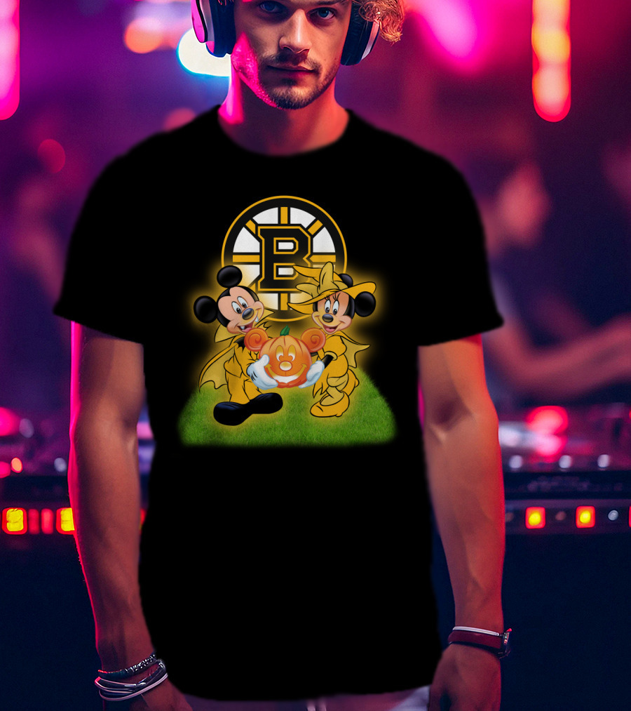 Boston Bruins Halloween Mickey And Minnie With Pumpkin T-Shirt