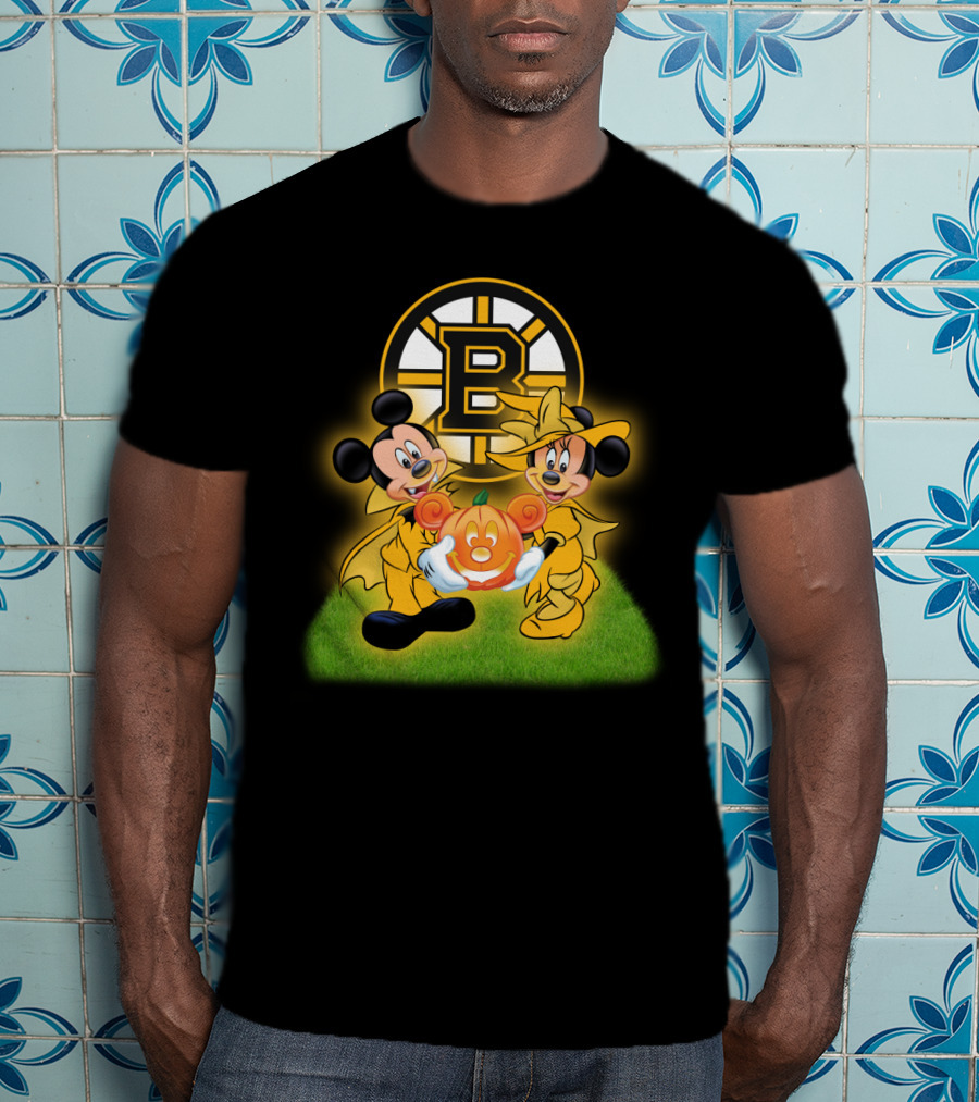 Boston Bruins Halloween Mickey And Minnie With Pumpkin T-Shirt