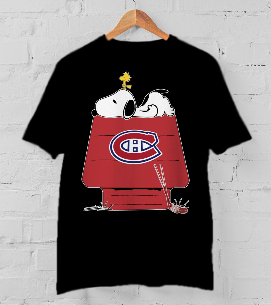 Snoopy And Woodstock With Montreal Canadiens Logo On Doghouse With Hockey Stick T-Shirt