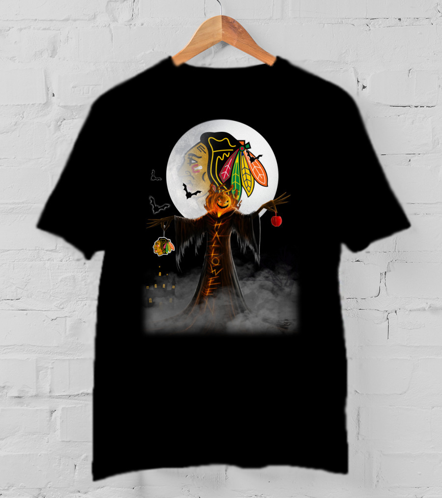 Halloween Chicago Blackhawks Moonlit Pumpkin Scarecrow Bats T-Shirt