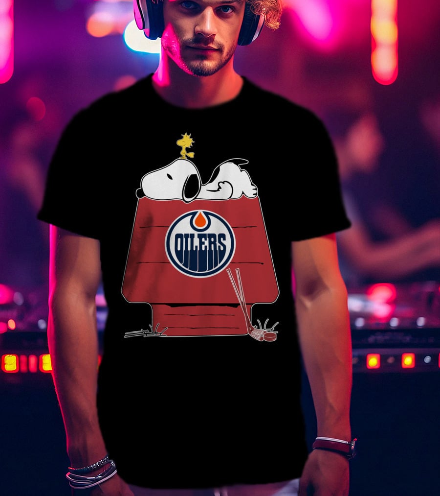 Snoopy On Doghouse With Edmonton Oilers Logo And Hockey Stick T-Shirt
