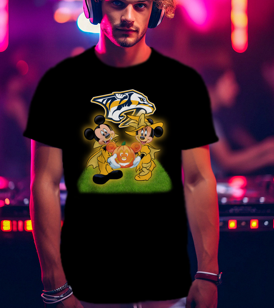 Mickey And Minnie Halloween Nashville Predators Pumpkin T-Shirt