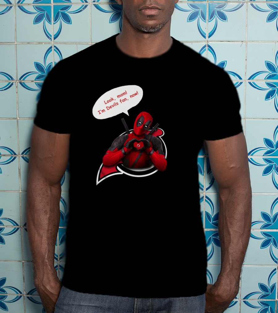 New Jersey Devils Look Mom I'm Devils Fan Now T-Shirt