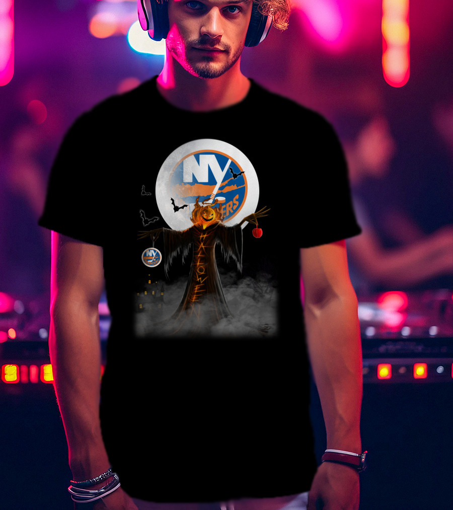 Halloween New York Islanders Pumpkin Moon Bats Spooky Scene T-Shirt