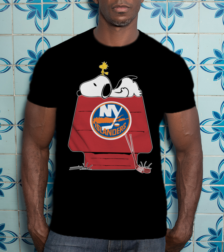 Snoopy Woodstock New York Islanders Peanuts Nhl Hockey Mashup T-Shirt