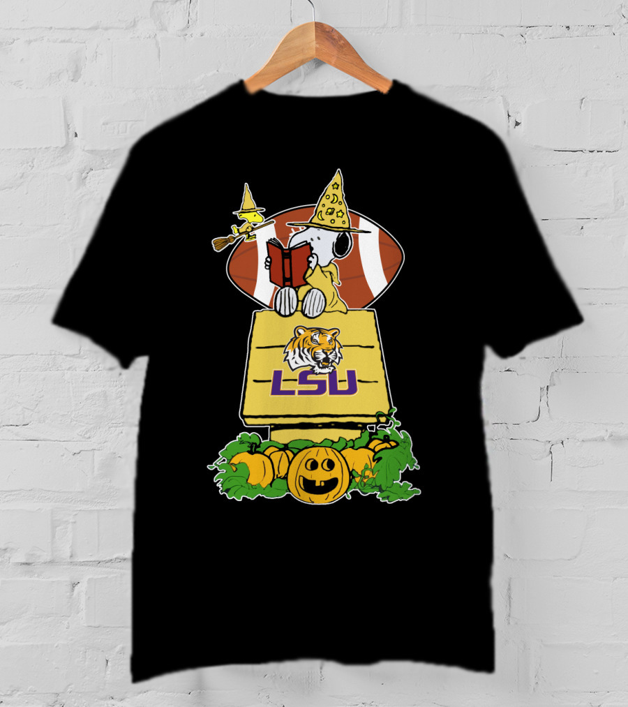 Snoopy Halloween LSU Tigers Football Pumpkin Patch Scene T-Shirt