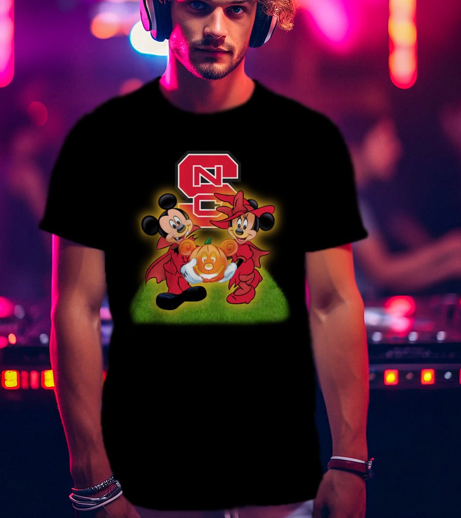Nc State Wolfpack Halloween Football Mickey Minnie Pumpkin T-Shirt