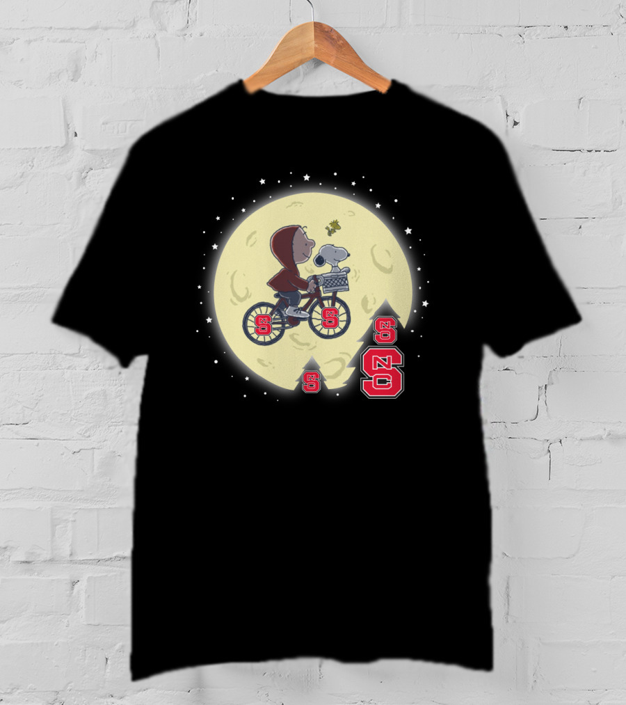 NC State Wolfpack Halloween Football Moon Ride With Iconic Cartoon T-Shirt