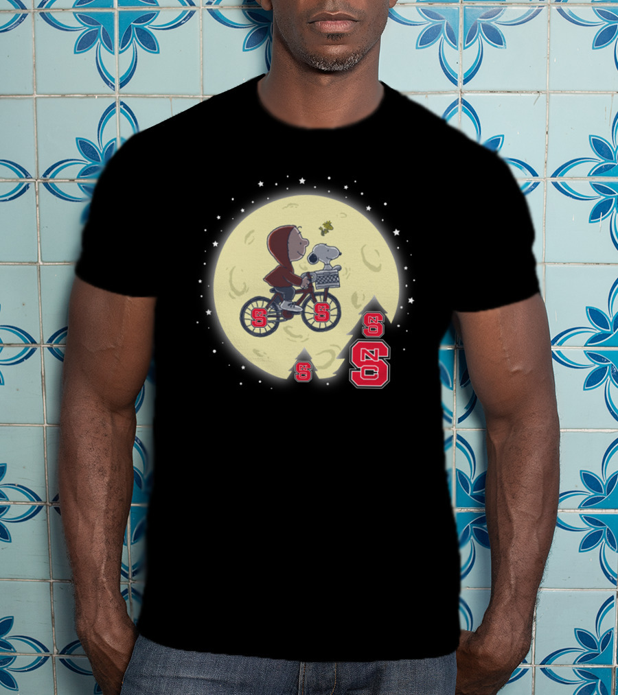 NC State Wolfpack Halloween Football Moon Ride With Iconic Cartoon T-Shirt