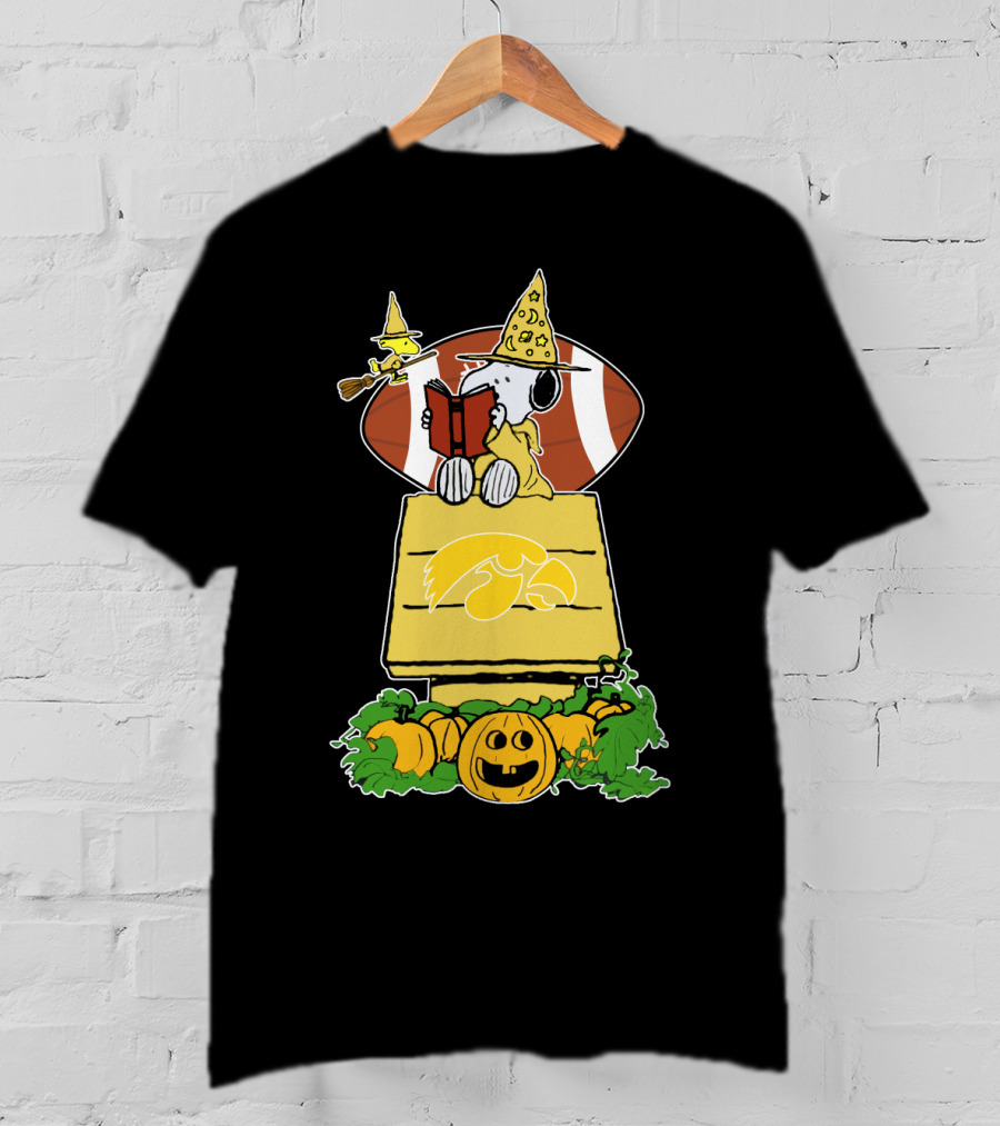 Halloween University Of Iowa Football Peanuts Snoopy Pumpkin House T-Shirt