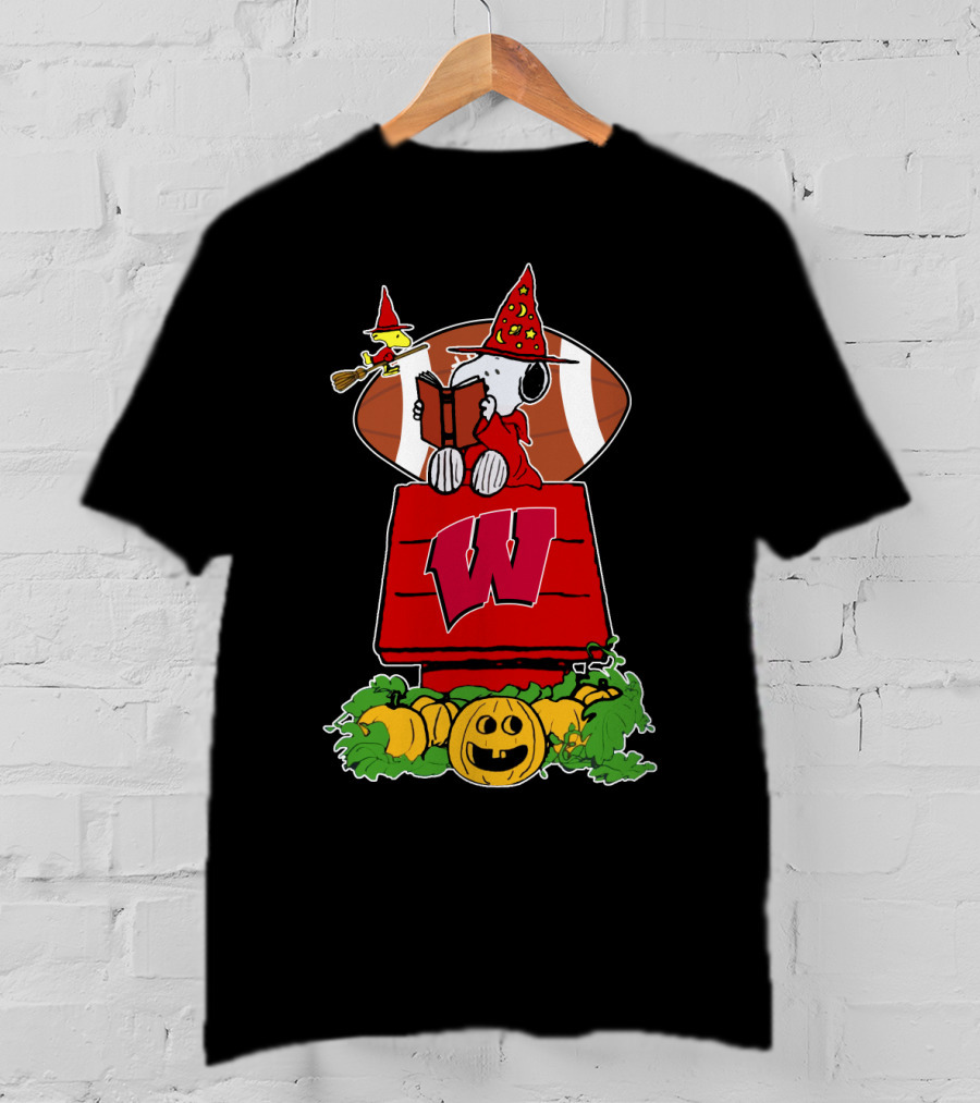 Wisconsin Badgers Halloween Football Snoopy Witch Woodstock Pumpkin House T-Shirt