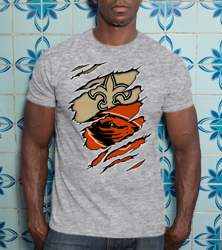 Saints Fleur-de-lis And Beavers Mascot Ripped T-Shirt