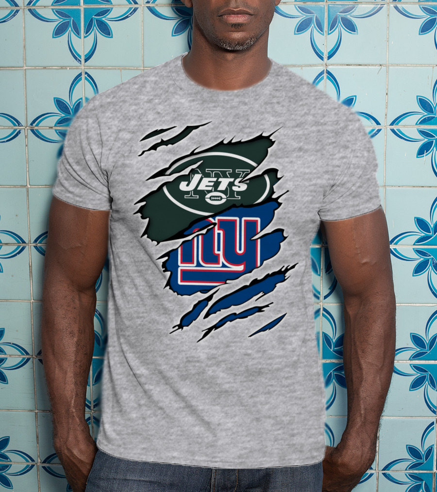 New York Jets Giants Football Rivalry Claw Marks T-Shirt