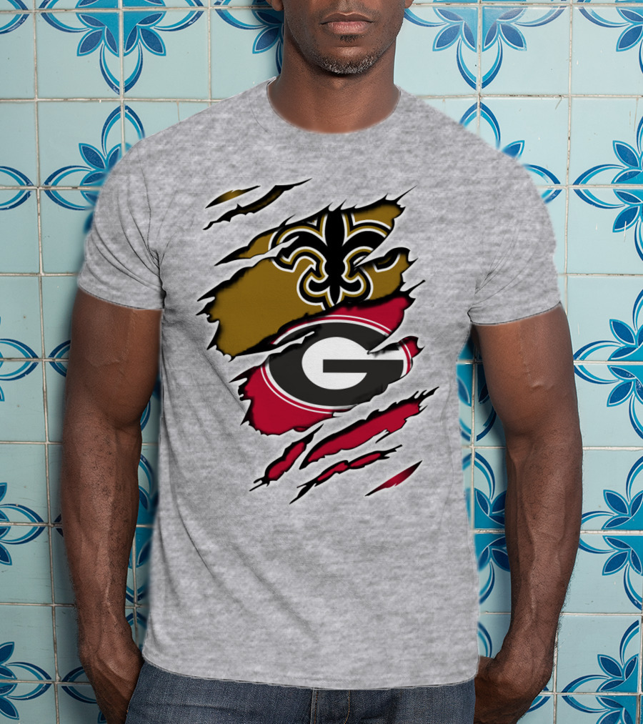 Saints Fleur-de-Lis Bulldogs Logo Ripped T-Shirt