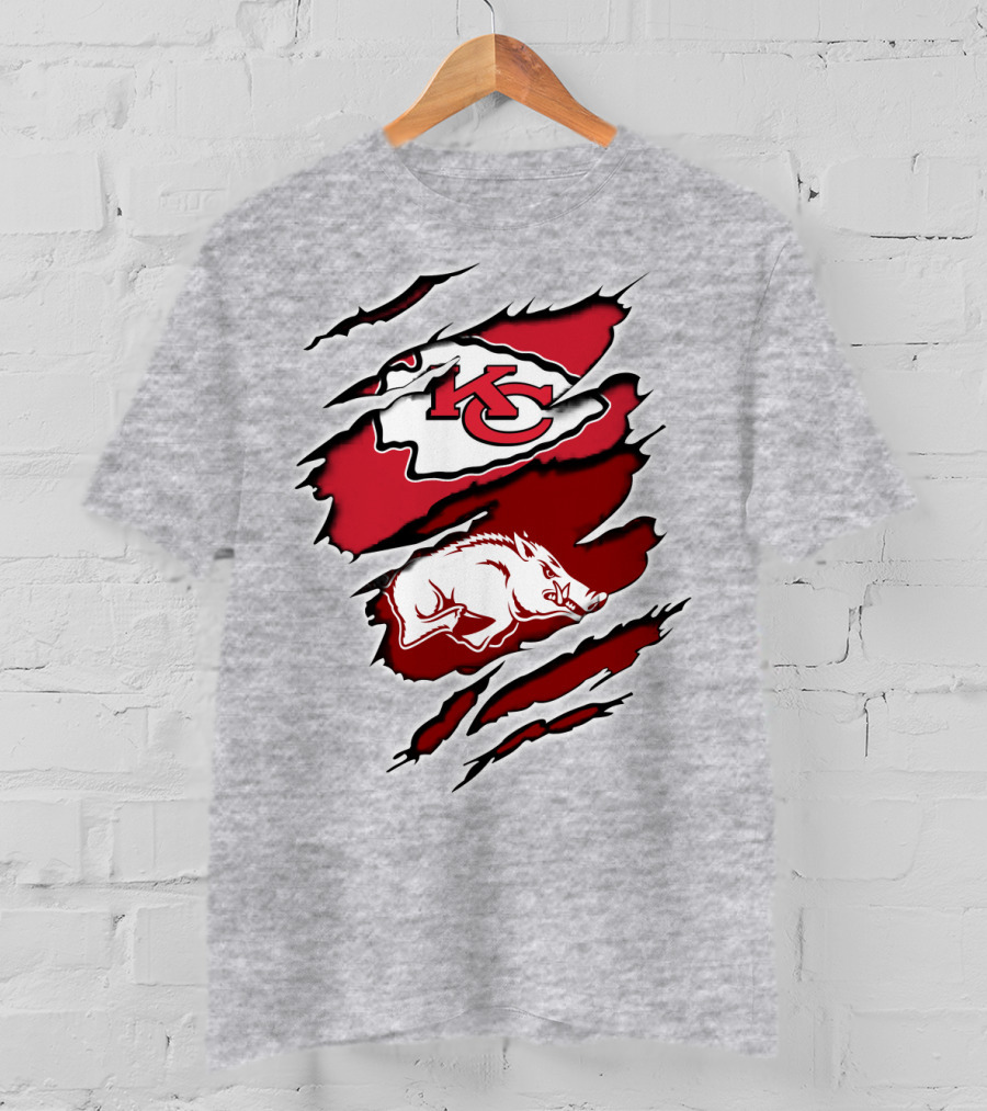 Kansas City Chiefs Arkansas Razorbacks Claw Rip Fusion T-Shirt