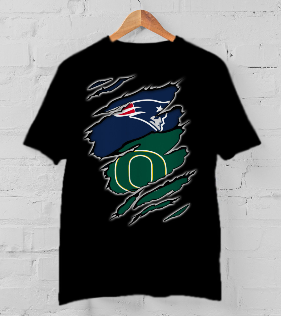 New England Patriots And Oregon Ducks Logos Torn Claw Marks Display T-Shirt