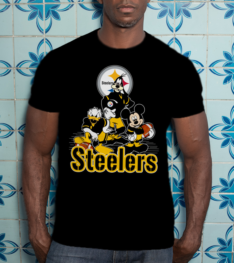 Steelers Mickey Donald Goofy Football Team Friendship T-Shirt