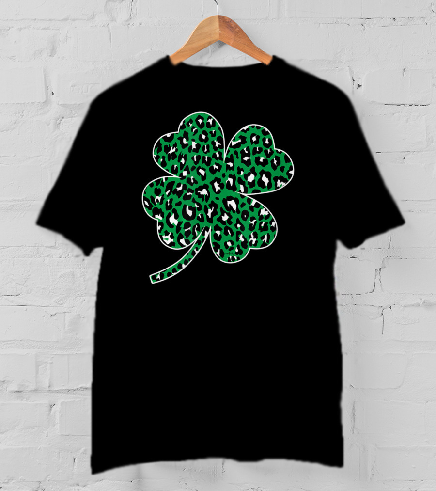Green Leopard Clover Lucky Leaf St Patricks Day T-Shirt