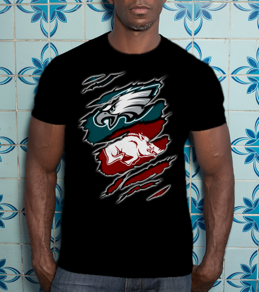 Philadelphia Eagles Arkansas Razorbacks Ripped T-Shirt