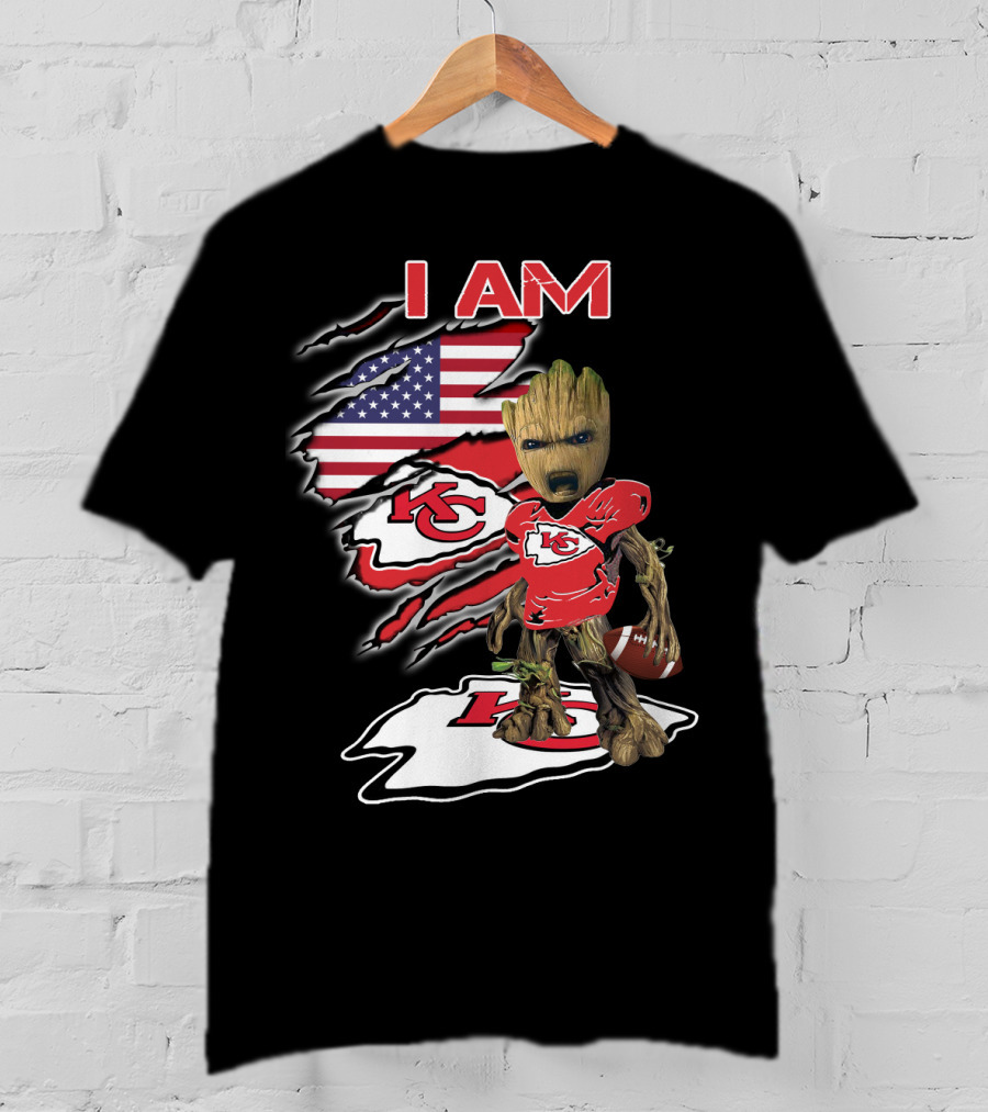 I Am Kc Chiefs Groot American Football Fan Usa Flag T-Shirt