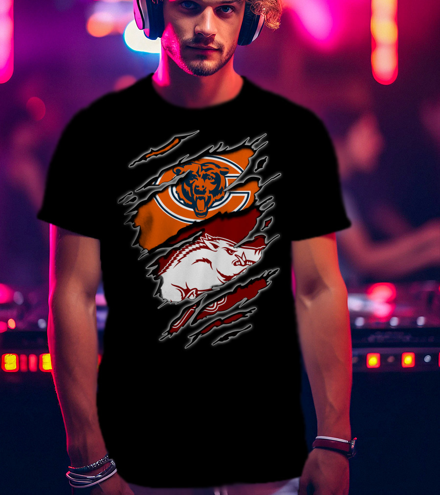 Chicago Bears And Arkansas Razorbacks Team Logo Fusion T-Shirt