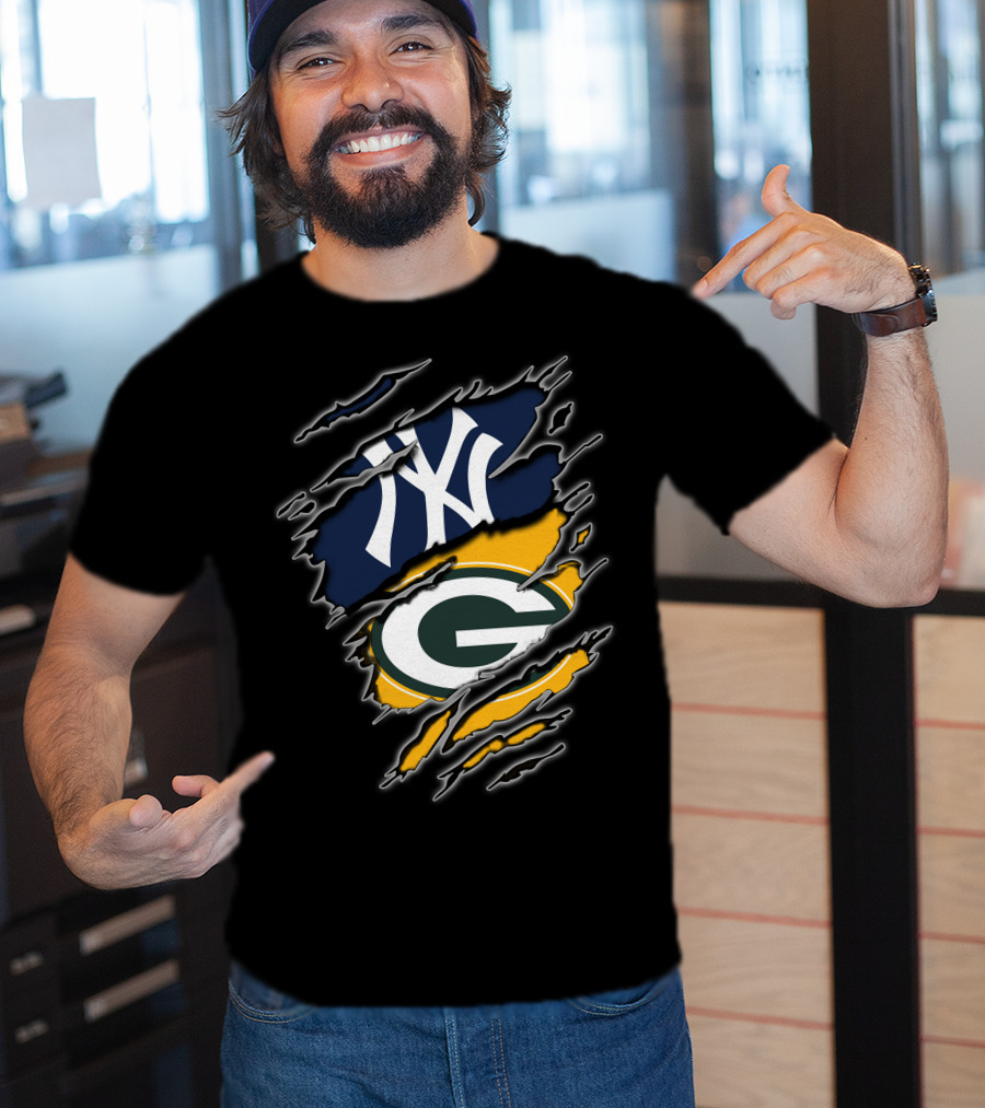 Yankees Packers Dual Team Logo Collaboration T-Shirt