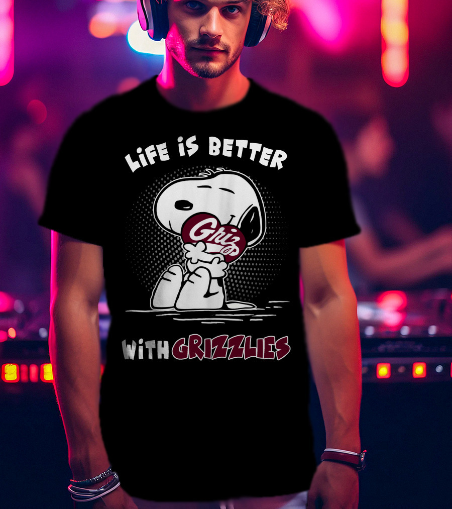 Life Is Better With Grizzlies Snoopy Hugging Football T-Shirt